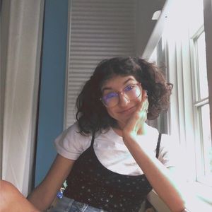 Meet your Posher, Zoe